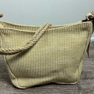 Chic Beige Woven Shoulder Bag